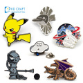 Broche de carnaval de fantasia de música de metal personalizado de alta qualidade alfinetes personalizados de esmalte macio giratório com dobradiças